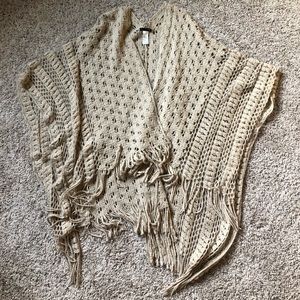 Soft, knitted Shawl